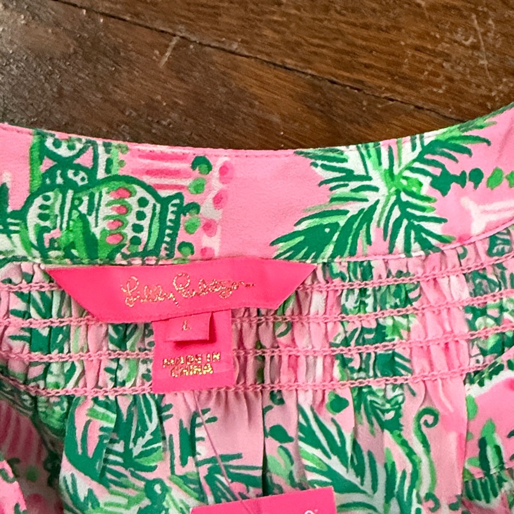 🩷Lilly P🩷 NWT Elsa Always Worth It Silk Top. Size L. Brand new! - Picture 5 of 9